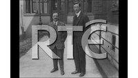 Object Arthur Griffith and Eamon de Valera (circa 1920)cover picture