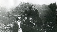 Object Five female workers from Jacob's Biscuit Factory on an outing to Phoenix Parkcover picture