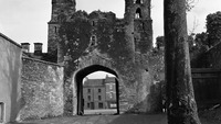 Object Macroom Castle, Co Cork (gateway)has no cover picture