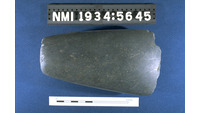 Object ISAP 08666, photograph of face 2 of stone axecover