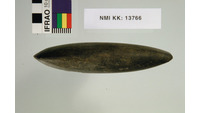 Object ISAP 16989, photograph of the side of stone axecover