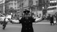 Object Dublin Policeman on Point Dutycover